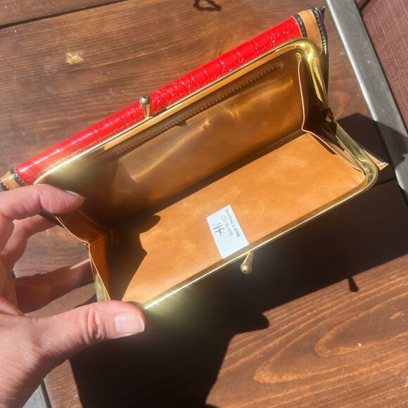 Vintage 80s Red Tan Reptile Embossed Womens Wallet Kisslock and Snap Closure - Picture 7 of 10